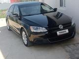 Volkswagen Jetta 2013 годаfor4 800 000 тг. в Уральск – фото 2