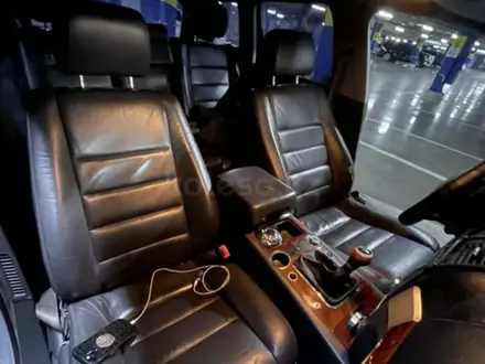 Volkswagen Touareg 2003 года за 3 700 000 тг. в Шымкент – фото 2