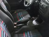 Volkswagen Golf 1993 года за 1 400 000 тг. в Шымкент