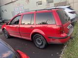 Volkswagen Golf 2000 года за 3 600 000 тг. в Астана – фото 4