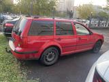 Volkswagen Golf 2000 года за 3 600 000 тг. в Астана – фото 3