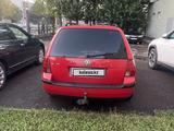 Volkswagen Golf 2000 года за 3 600 000 тг. в Астана – фото 2