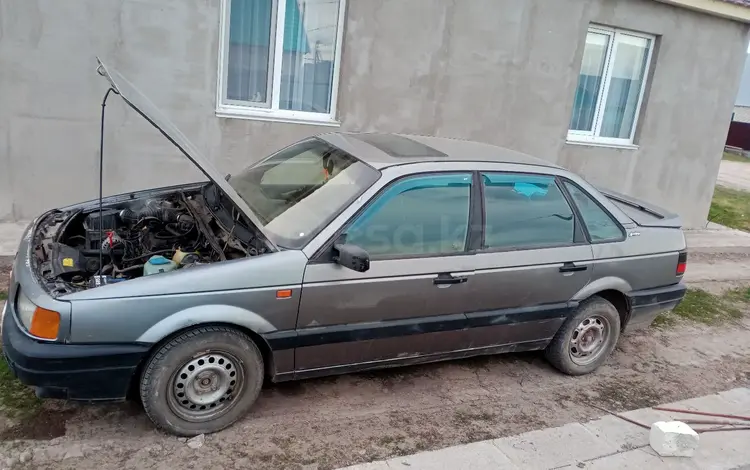 Volkswagen Passat 1992 года за 1 200 000 тг. в Уральск