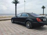 Mercedes-Benz S 550 2007 года за 7 000 000 тг. в Актау