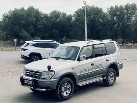 Toyota Land Cruiser Prado 1997 года за 6 800 000 тг. в Алматы – фото 3