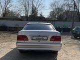 Mercedes-Benz E 320 1995 года за 2 800 000 тг. в Алматы – фото 3