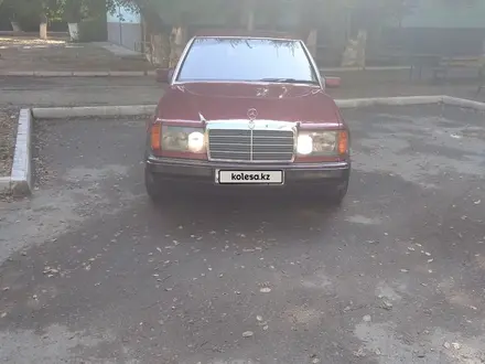 Mercedes-Benz E 220 1992 года за 2 000 000 тг. в Тараз – фото 7