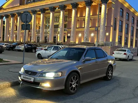 Honda Accord 2000 года за 3 300 000 тг. в Усть-Каменогорск