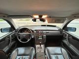 Mercedes-Benz E 55 AMG 1997 года за 8 200 000 тг. в Жанаозен – фото 3