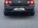 Volkswagen Passat 2010 года за 3 800 000 тг. в Алматы – фото 4