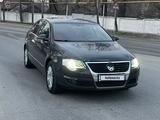 Volkswagen Passat 2010 года за 3 800 000 тг. в Алматы