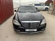Mercedes-Benz S-Class, 2009