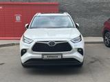 Toyota Highlander 2022 года за 24 500 000 тг. в Тараз