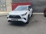 Toyota Highlander 2022 года за 24 500 000 тг. в Тараз – фото 3
