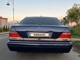 Mercedes-Benz S 600 1997 годаfor4 000 000 тг. в Туркестан – фото 2