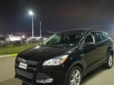 Ford Escape 2015 года за 3 500 000 тг. в Атырау