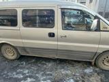 Hyundai Starex 2007 года за 3 300 000 тг. в Семей