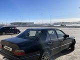 Mercedes-Benz E 260 1991 года за 1 250 000 тг. в Караганда – фото 5