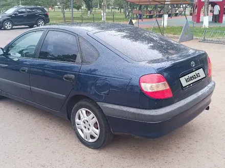Toyota Avensis 2001 года за 2 300 000 тг. в Астана – фото 3