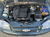 Chevrolet Niva 2013 года за 2 500 000 тг. в Атырау – фото 2