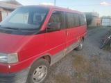 Volkswagen Multivan 1995 годаүшін1 800 000 тг. в Караганда – фото 2