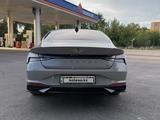 Hyundai Elantra 2023 года за 8 900 000 тг. в Усть-Каменогорск – фото 4