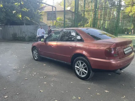 Audi A4 1996 года за 1 200 000 тг. в Алматы – фото 6