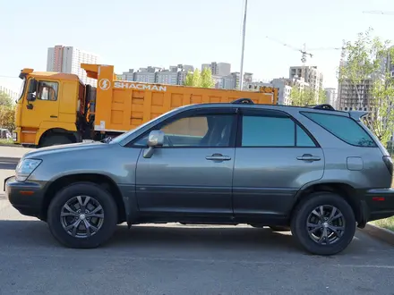 Lexus RX 300 2001 года за 5 600 000 тг. в Астана – фото 4