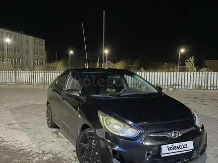 Hyundai Accent 2012 года за 3 500 000 тг. в Уральск – фото 2