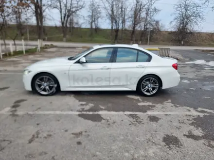 BMW 320 2017 года за 14 000 000 тг. в Шымкент – фото 9