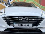 Hyundai Sonata 2020 года за 8 700 000 тг. в Шымкент – фото 2