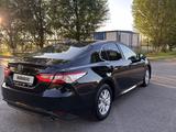 Toyota Camry 2019 года за 14 300 000 тг. в Алматы – фото 5