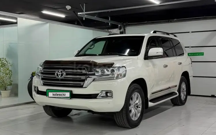 Toyota Land Cruiser 2018 годаүшін33 000 000 тг. в Павлодар
