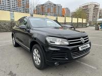 Volkswagen Touareg 2011 годаfor9 500 000 тг. в Алматы