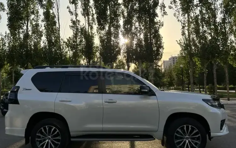 Toyota Land Cruiser Prado 2021 года за 40 500 000 тг. в Шымкент