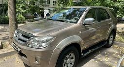 Toyota Fortuner 2007 года за 10 000 000 тг. в Алматы – фото 3