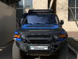 Toyota FJ Cruiser 2007 годаүшін11 700 000 тг. в Алматы