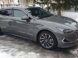 Hyundai Sonata 2022 года за 15 000 000 тг. в Усть-Каменогорск – фото 2
