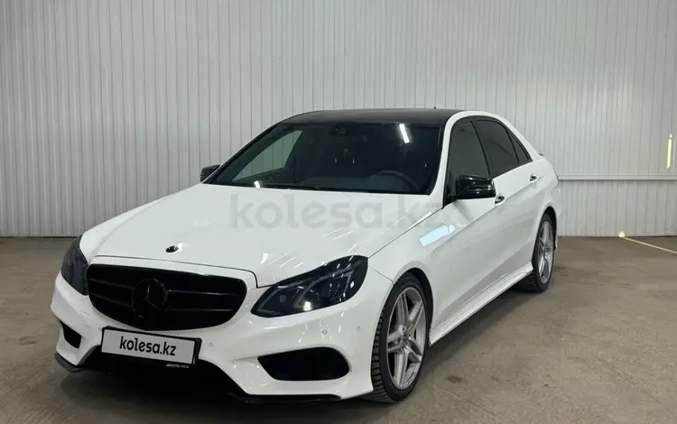 Mercedes-Benz E 200 2013 года за 8 191 200 тг. в Астана