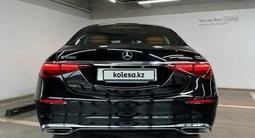 Mercedes-Benz S 450 4MATIC 2024 года за 55 339 200 тг. в Алматы – фото 4