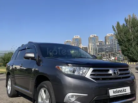 Toyota Highlander 2012 года за 13 800 000 тг. в Алматы – фото 2