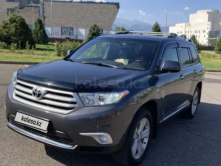 Toyota Highlander 2012 года за 13 800 000 тг. в Алматы – фото 3