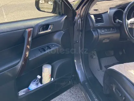 Toyota Highlander 2012 года за 13 800 000 тг. в Алматы – фото 17