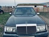 Mercedes-Benz E 260 1991 годаүшін1 250 000 тг. в Хромтау – фото 4