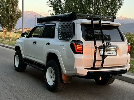 Toyota 4Runner 2022 года за 36 000 000 тг. в Алматы – фото 4