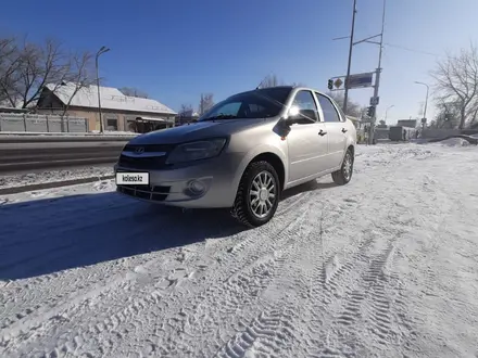 ВАЗ (Lada) Granta 2190 2014 года за 1 800 000 тг. в Караганда – фото 3