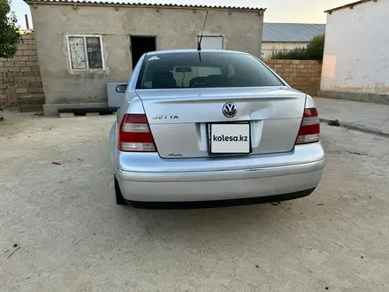 Volkswagen Jetta 2004 года за 1 800 000 тг. в Актау – фото 4