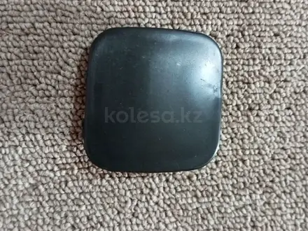 Крышка под крюк на Toyota Camry 40 2006-2010 за 2 500 тг. в Алматы
