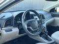 Hyundai Elantra 2018 года за 4 199 999 тг. в Уральск – фото 17