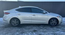 Hyundai Elantra 2018 года за 4 199 999 тг. в Уральск – фото 5